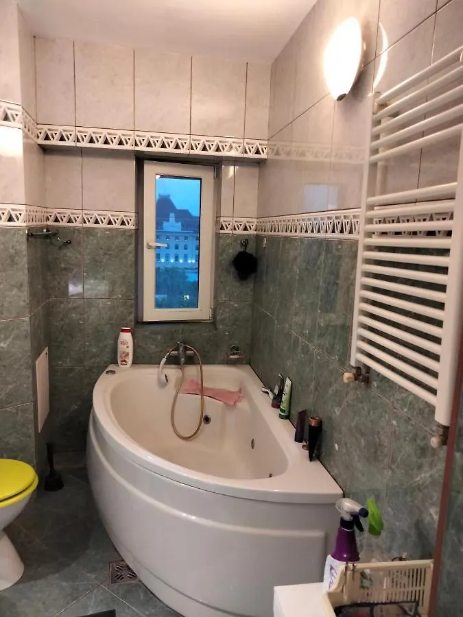 Apartmán Libertatii 22, Old City, Central